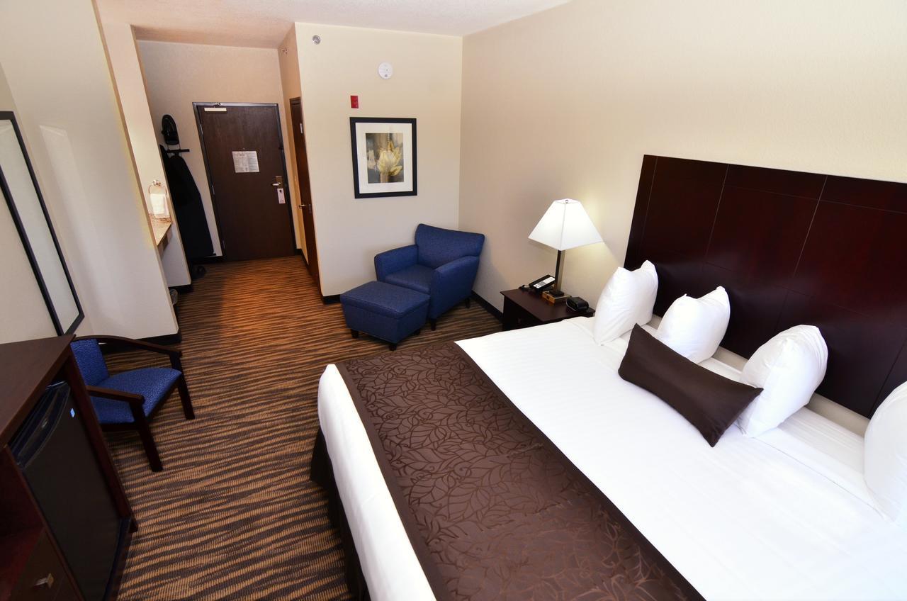 Cobblestone Inn & Suites - Manning Екстериор снимка